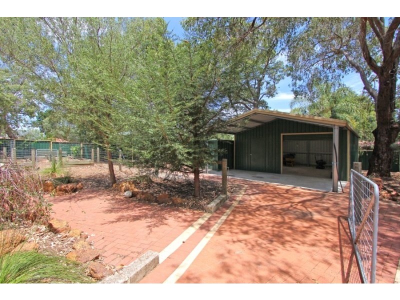 12 Dianella Road, Walliston WA 6076