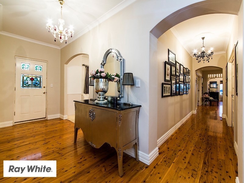 2 Newlands Grove, Gooseberry Hill WA 6076