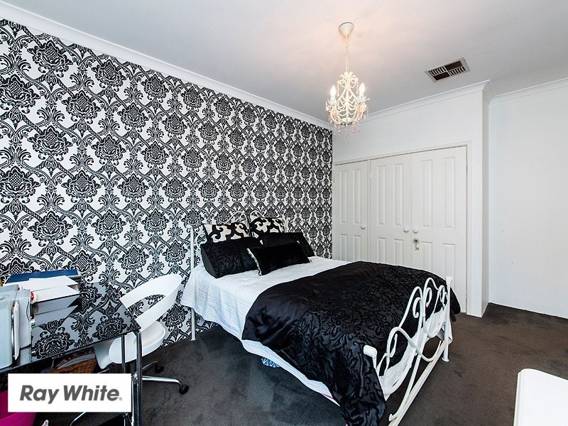 2 Newlands Grove, Gooseberry Hill WA 6076