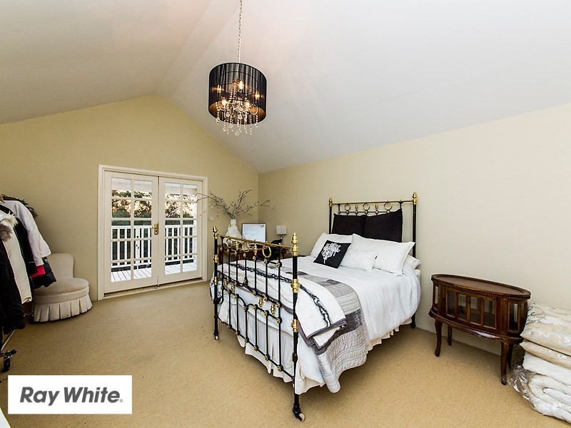 2 Newlands Grove, Gooseberry Hill WA 6076