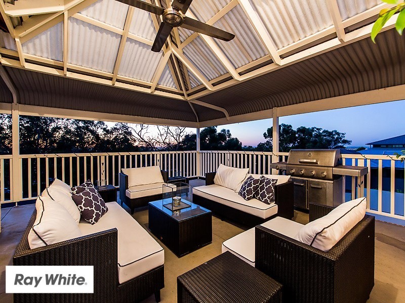 2 Newlands Grove, Gooseberry Hill WA 6076