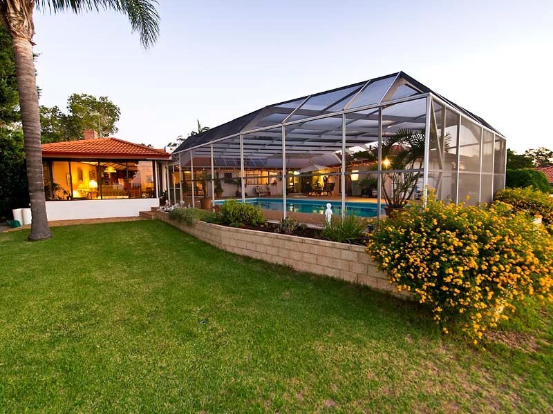 15 Lookout Road, Kalamunda WA 6076