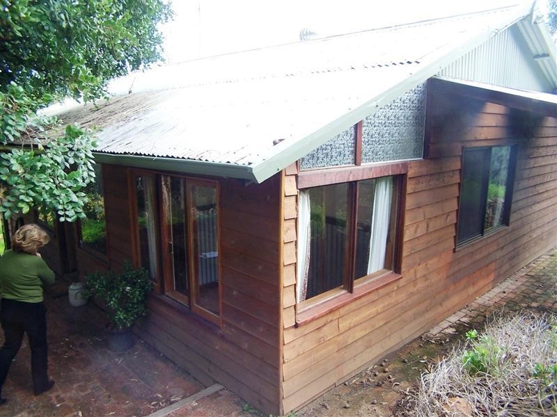 Gooseberry Hill WA 6076