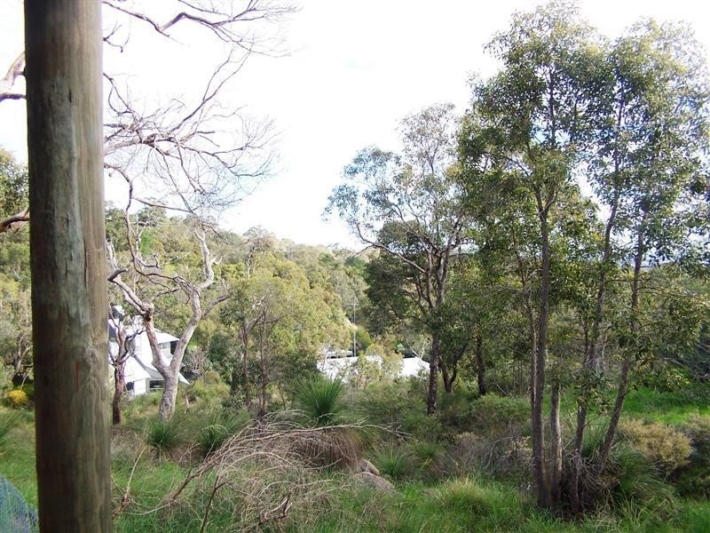 Gooseberry Hill WA 6076