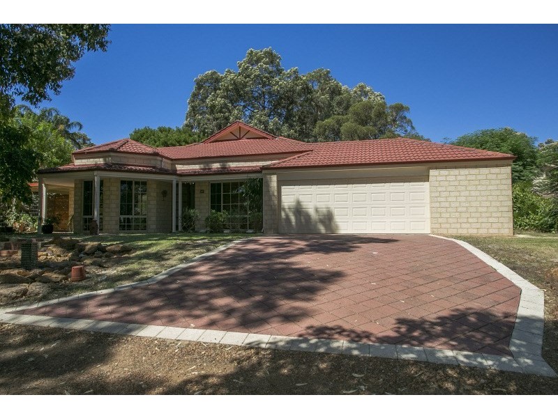 22 Davies Crescent, Gooseberry Hill WA 6076