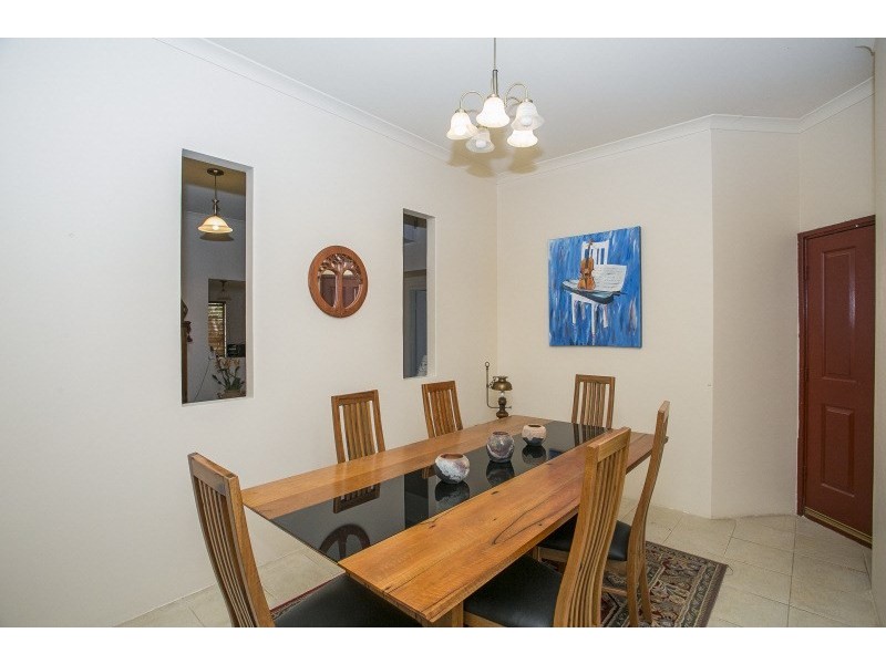 22 Davies Crescent, Gooseberry Hill WA 6076