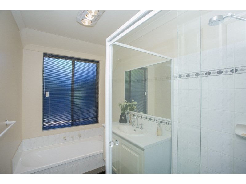 22 Davies Crescent, Gooseberry Hill WA 6076