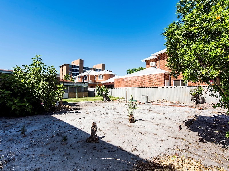 45 Mcmaster Street, Victoria Park WA 6100