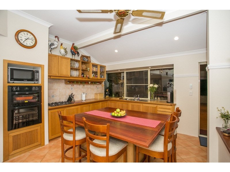 154 Orange Valley Road, Kalamunda WA 6076