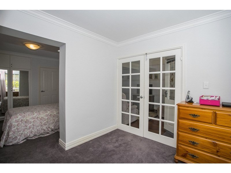 3/2 Headingly Road, Kalamunda WA 6076