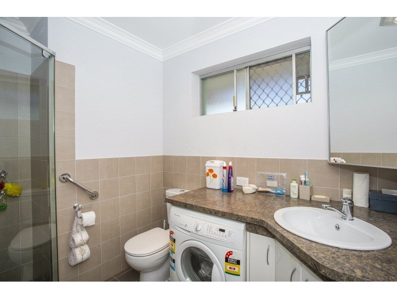 3/2 Headingly Road, Kalamunda WA 6076