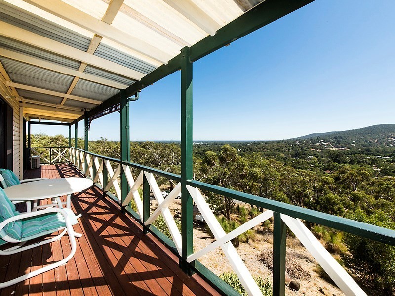 23 Ellis Road, Mount Nasura WA 6112