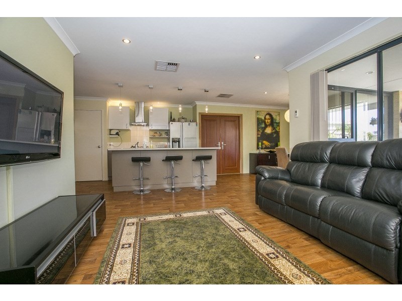 7 Willerin Mews, Maida Vale WA 6057