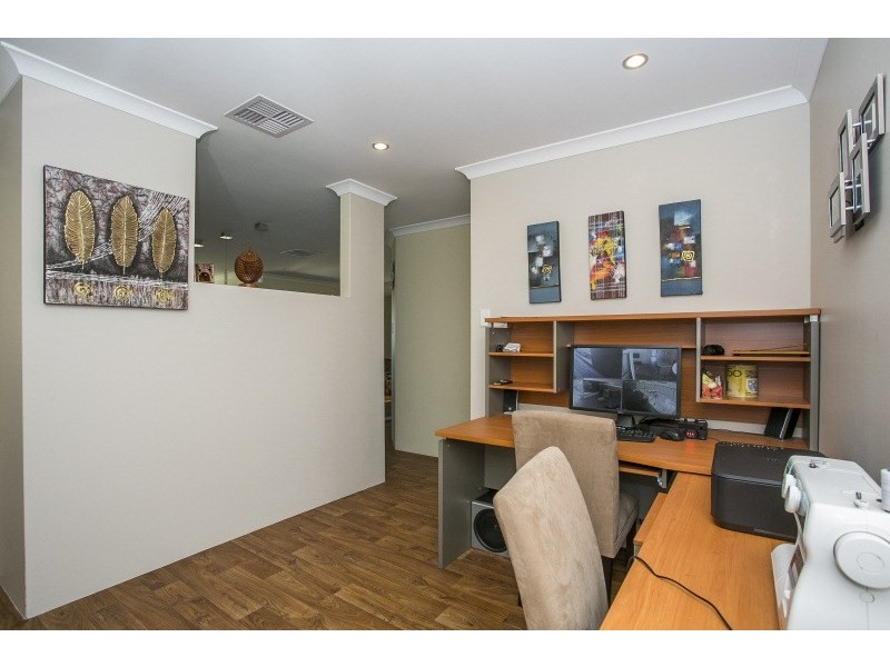 7 Willerin Mews, Maida Vale WA 6057