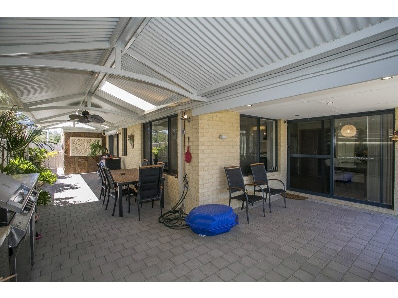 7 Willerin Mews, Maida Vale WA 6057
