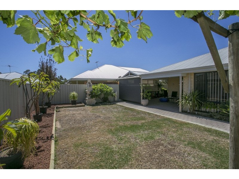 7 Willerin Mews, Maida Vale WA 6057