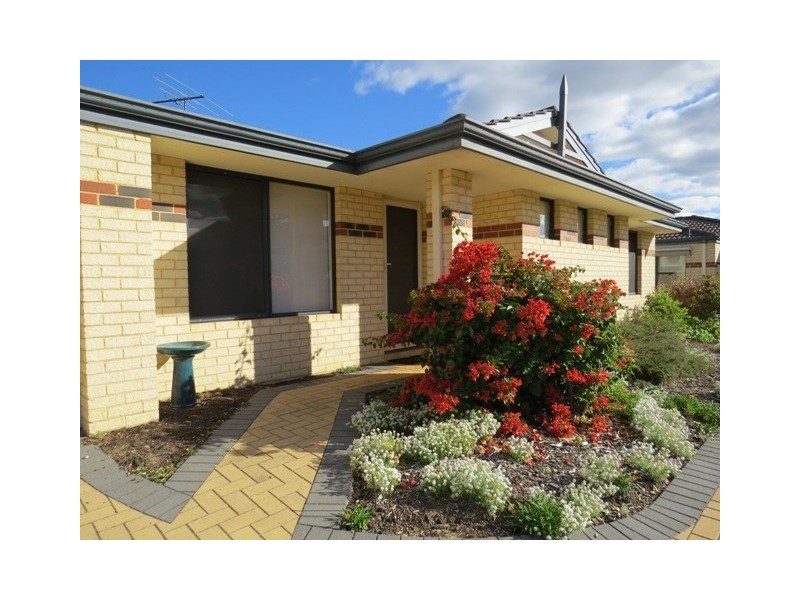 3/30 Canning Road, Kalamunda WA 6076