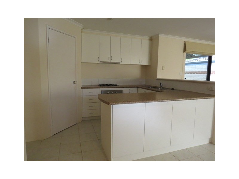 3/30 Canning Road, Kalamunda WA 6076