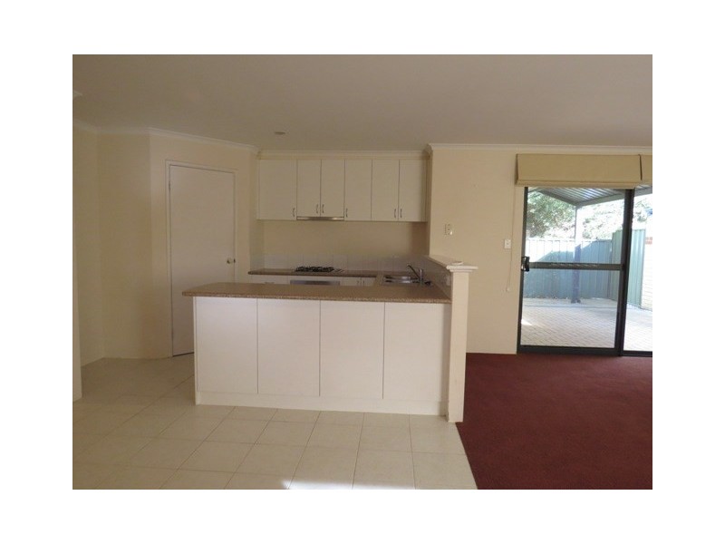 3/30 Canning Road, Kalamunda WA 6076