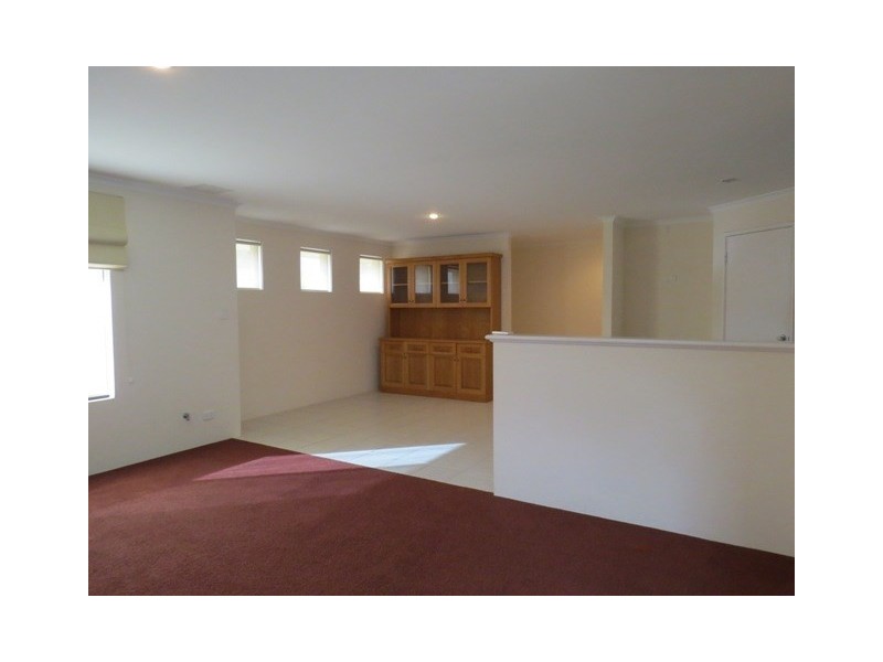 3/30 Canning Road, Kalamunda WA 6076