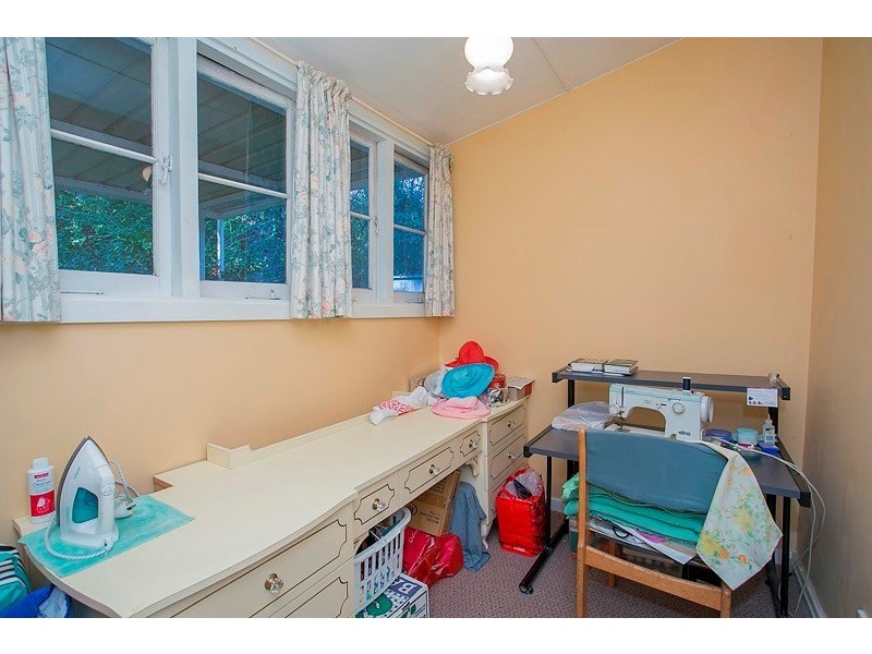 12 Parke Road, Gooseberry Hill WA 6076