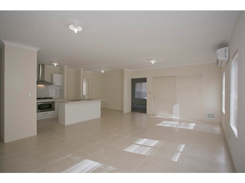 27 Barbary Road, High Wycombe WA 6057