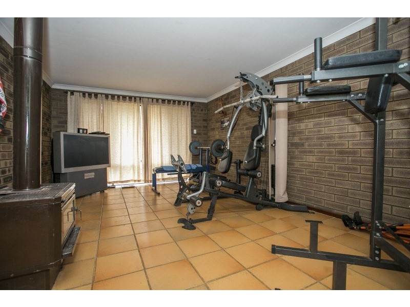 27 Corella Street, Lesmurdie WA 6076