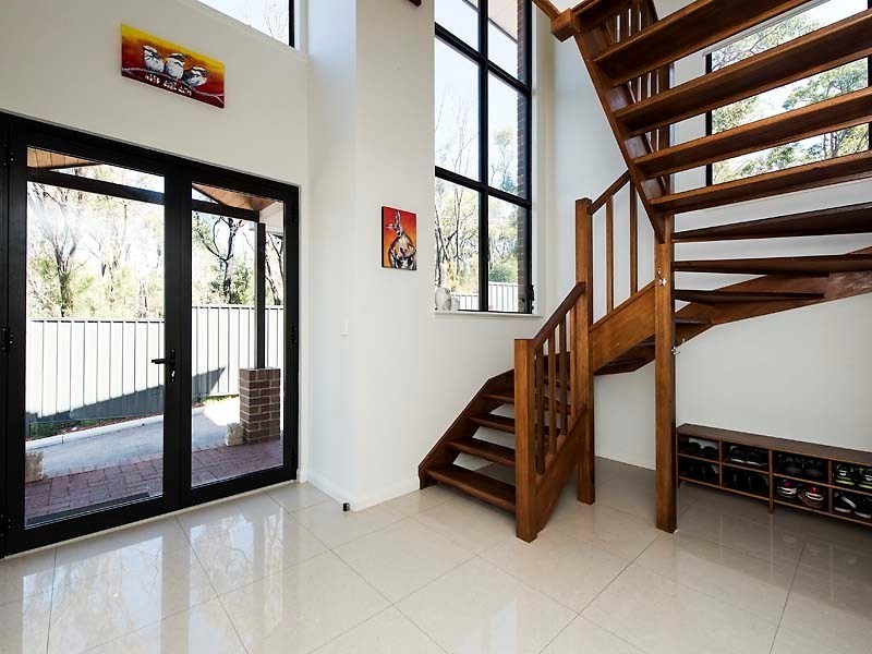 40 Valley Road, Kalamunda WA 6076