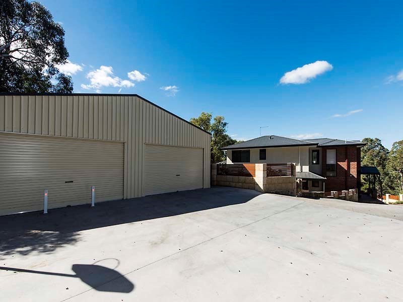 40 Valley Road, Kalamunda WA 6076