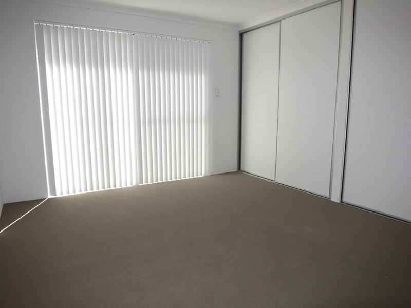 2C White Road, Kalamunda WA 6076