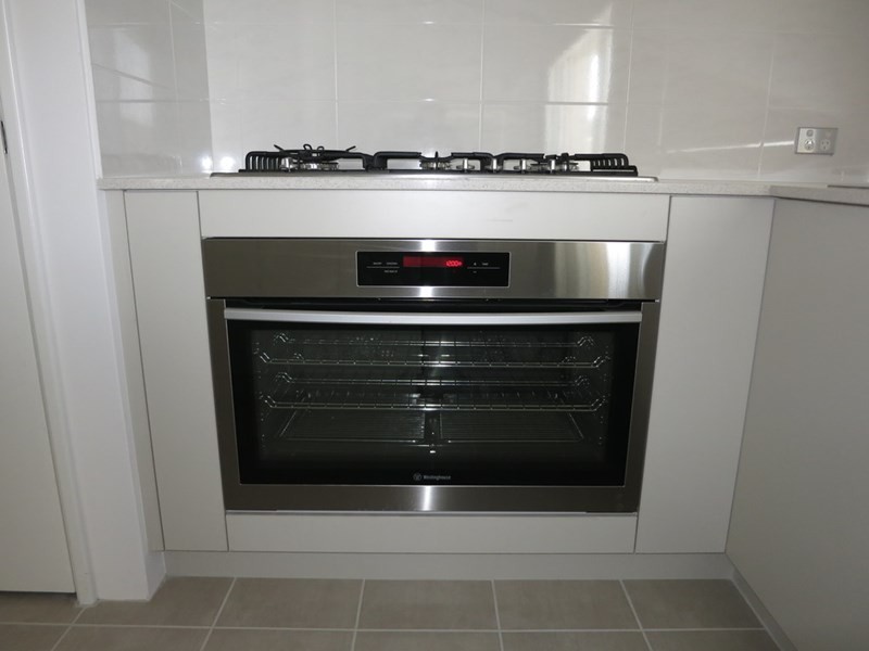 2C White Road, Kalamunda WA 6076