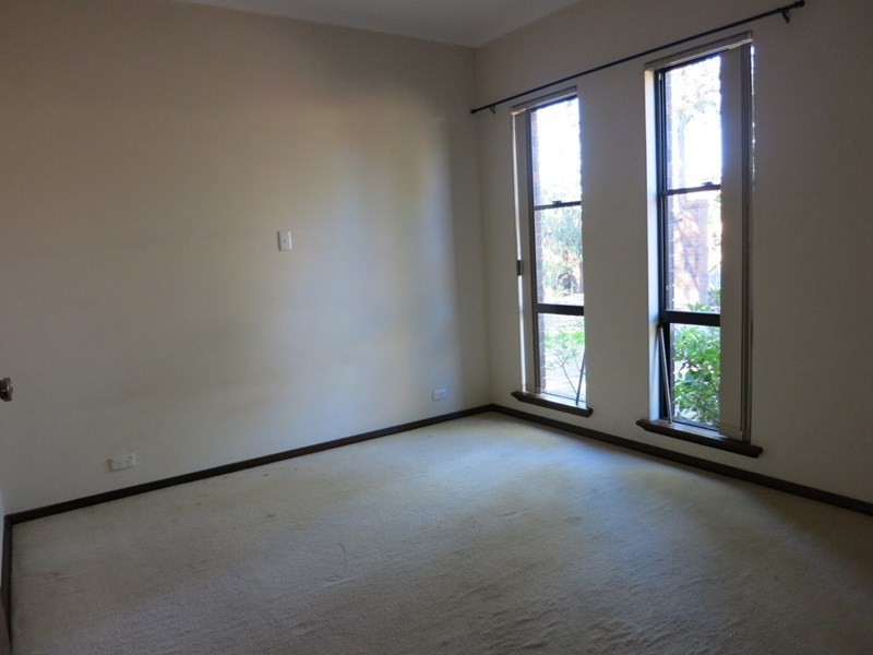 310B Lesmurdie Road, Lesmurdie WA 6076