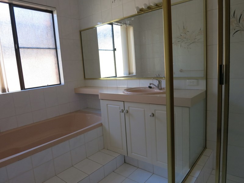 310B Lesmurdie Road, Lesmurdie WA 6076