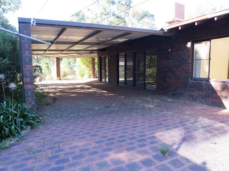 310B Lesmurdie Road, Lesmurdie WA 6076