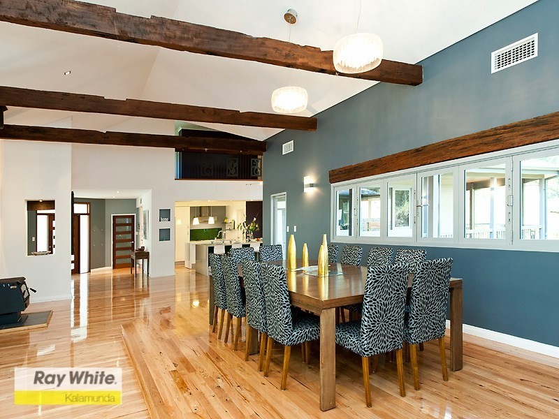 27 Persimmon Place, Kalamunda WA 6076