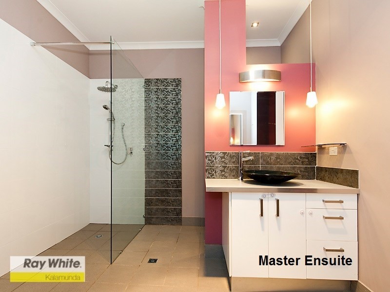 27 Persimmon Place, Kalamunda WA 6076