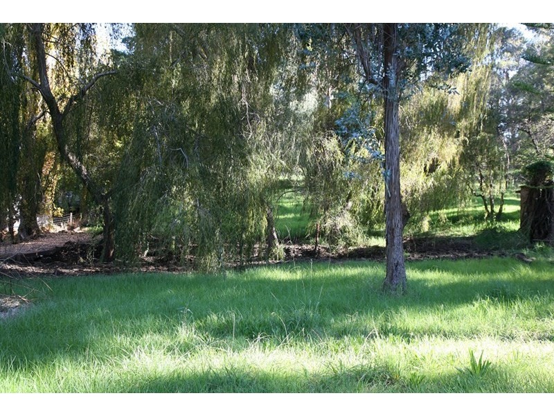 46 Orange Valley Road, Kalamunda WA 6076