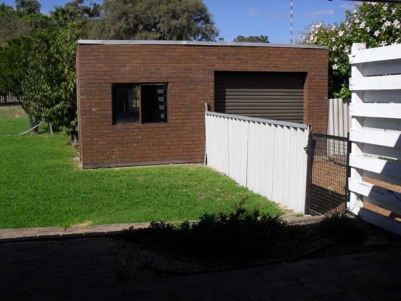 6 Mileti Road, Lesmurdie WA 6076