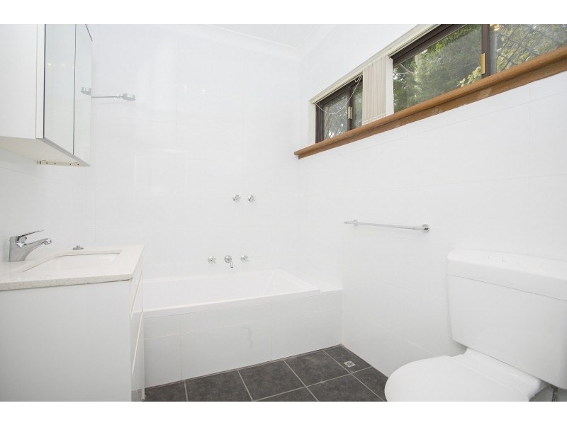 12 Plume Court, Lesmurdie WA 6076