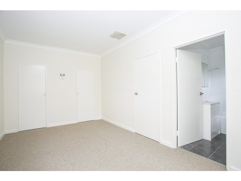 12 Plume Court, Lesmurdie WA 6076