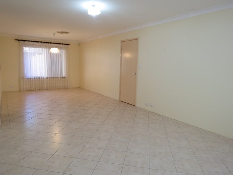 197 Lesmurdie Road, Lesmurdie WA 6076