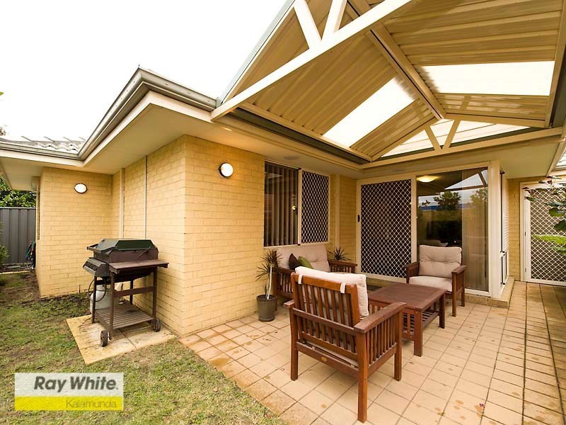 2/117 Stafford Road, Kenwick WA 6107