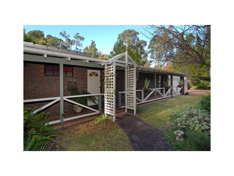 7 Schmitt Road, Kalamunda WA 6076