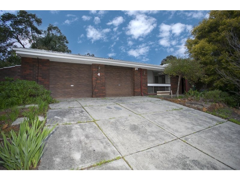 4 Cagney Way, Lesmurdie WA 6076