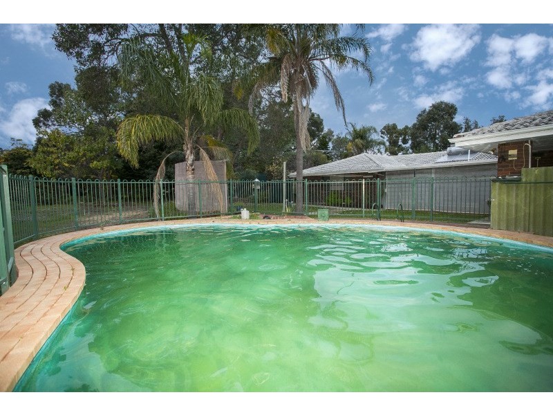 4 Cagney Way, Lesmurdie WA 6076