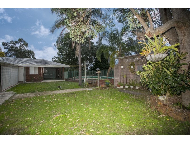 4 Cagney Way, Lesmurdie WA 6076