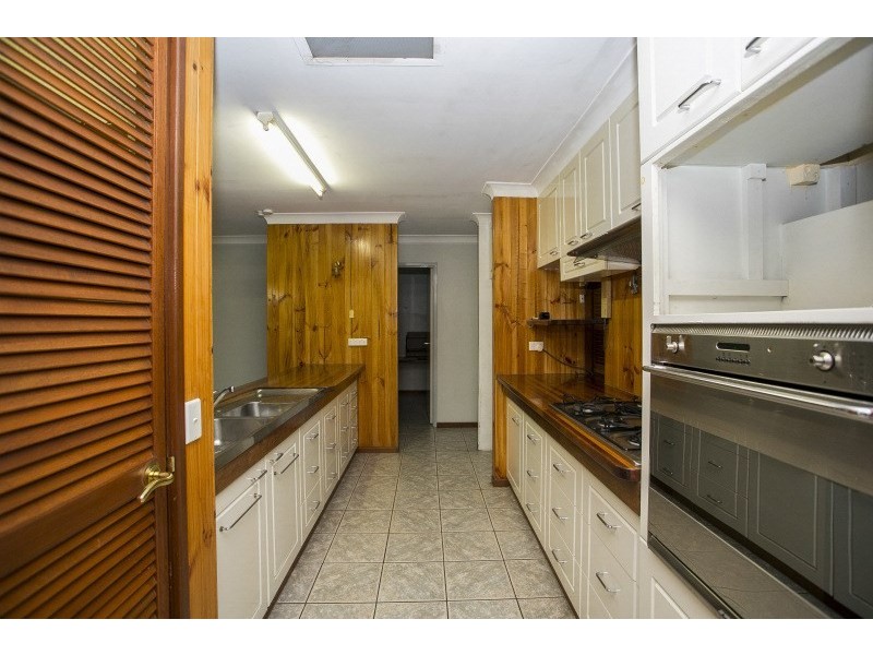 4 Cagney Way, Lesmurdie WA 6076