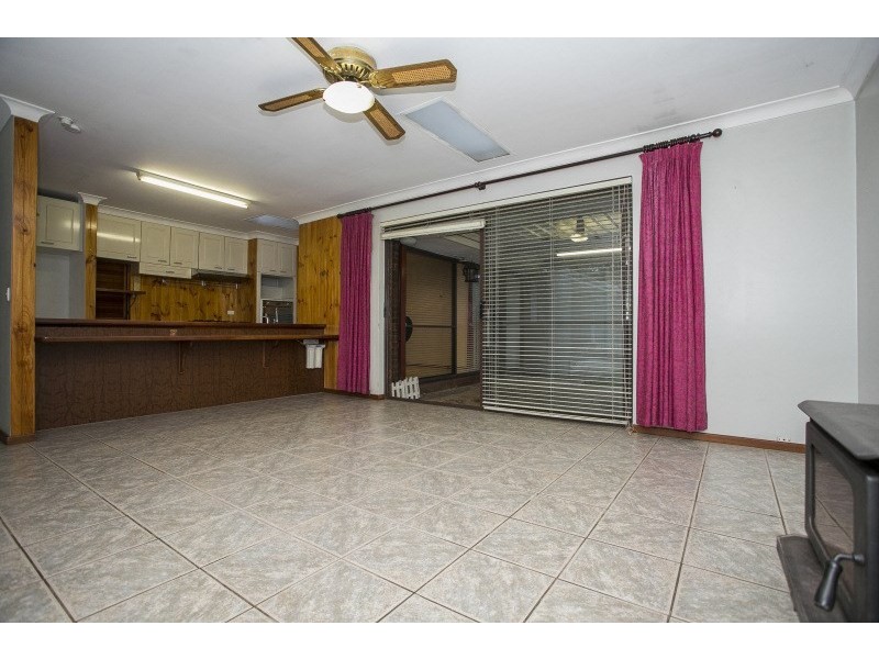 4 Cagney Way, Lesmurdie WA 6076