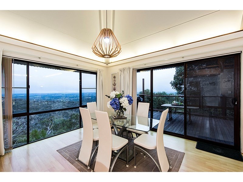 7 Dilkara Place, Kalamunda WA 6076