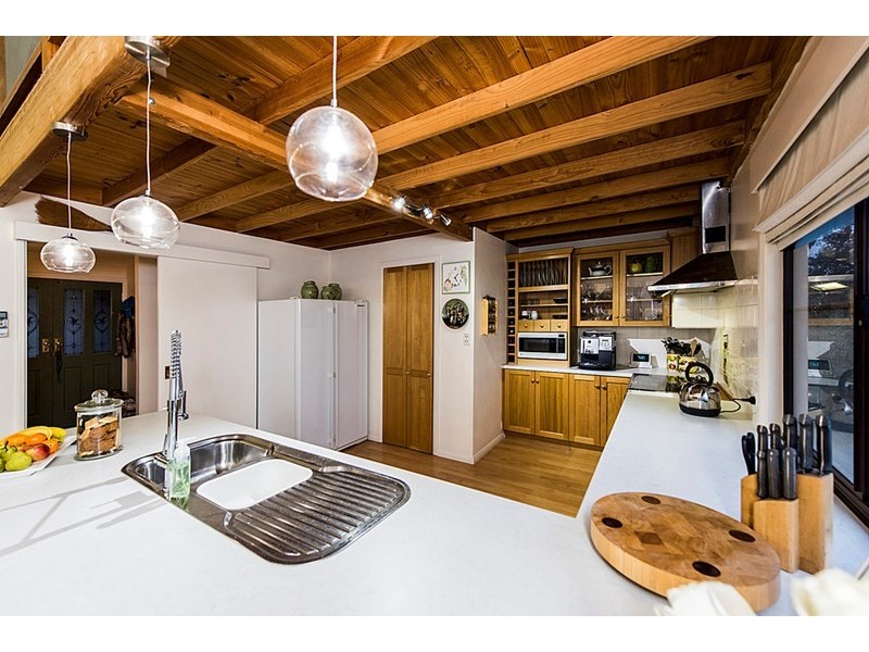 7 Dilkara Place, Kalamunda WA 6076